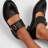 Lidia™ | Elegantsed Kingad
