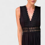 Elena - Elegantne V-kaelusega Lõhikleid