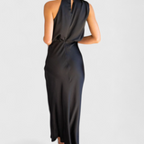 Rina - Elegantne Drapeeeritud Kraega Kleidid