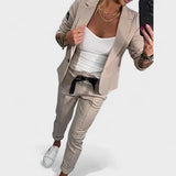 Karolina – Elegantne bleiseri komplekt