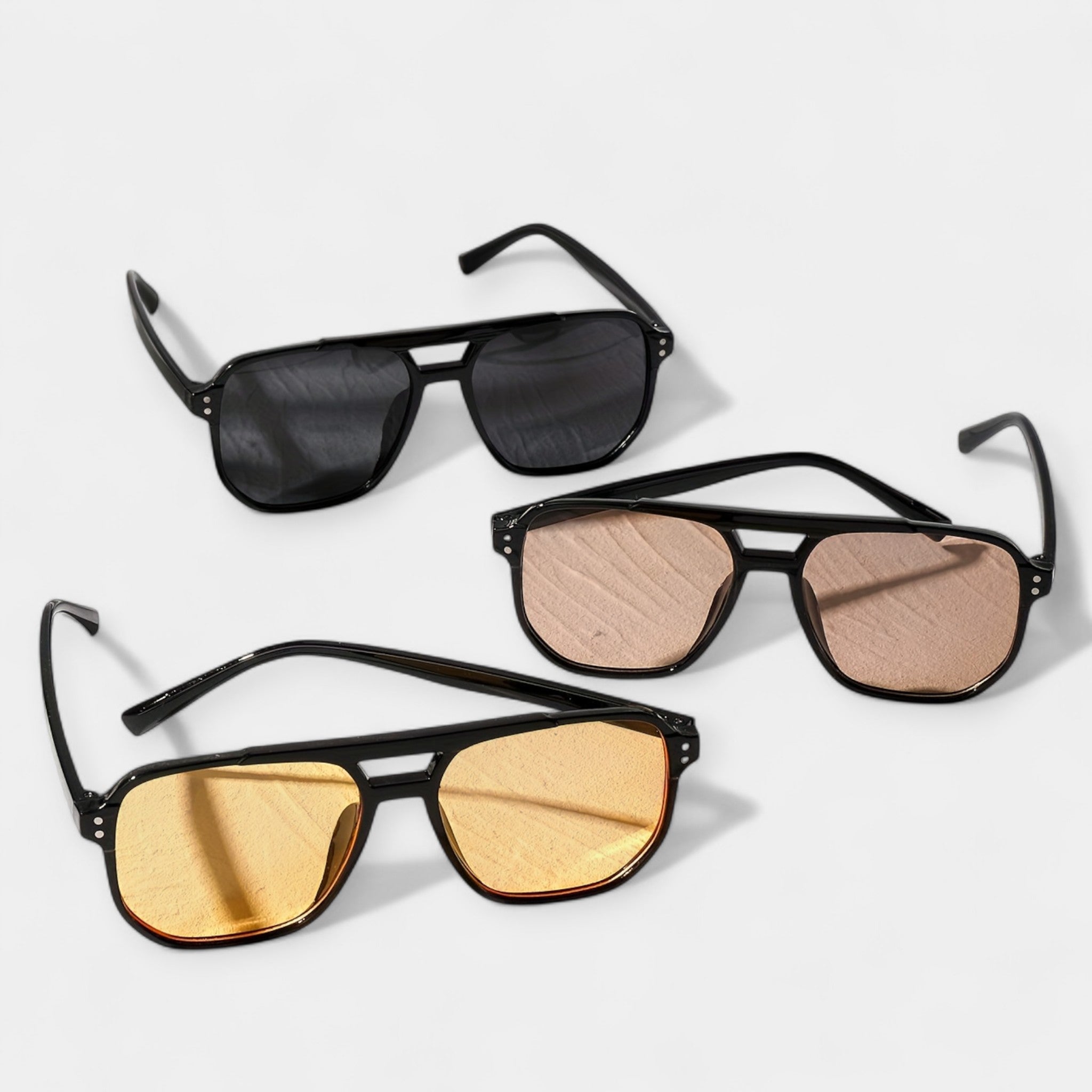 Ruutjad Prillid Nööriga