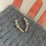 Elegantsed lillekujulised kõrvarõngad