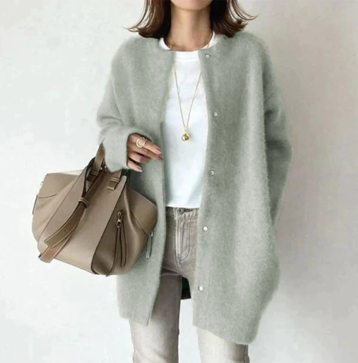 Ivone – Stiilne mantel