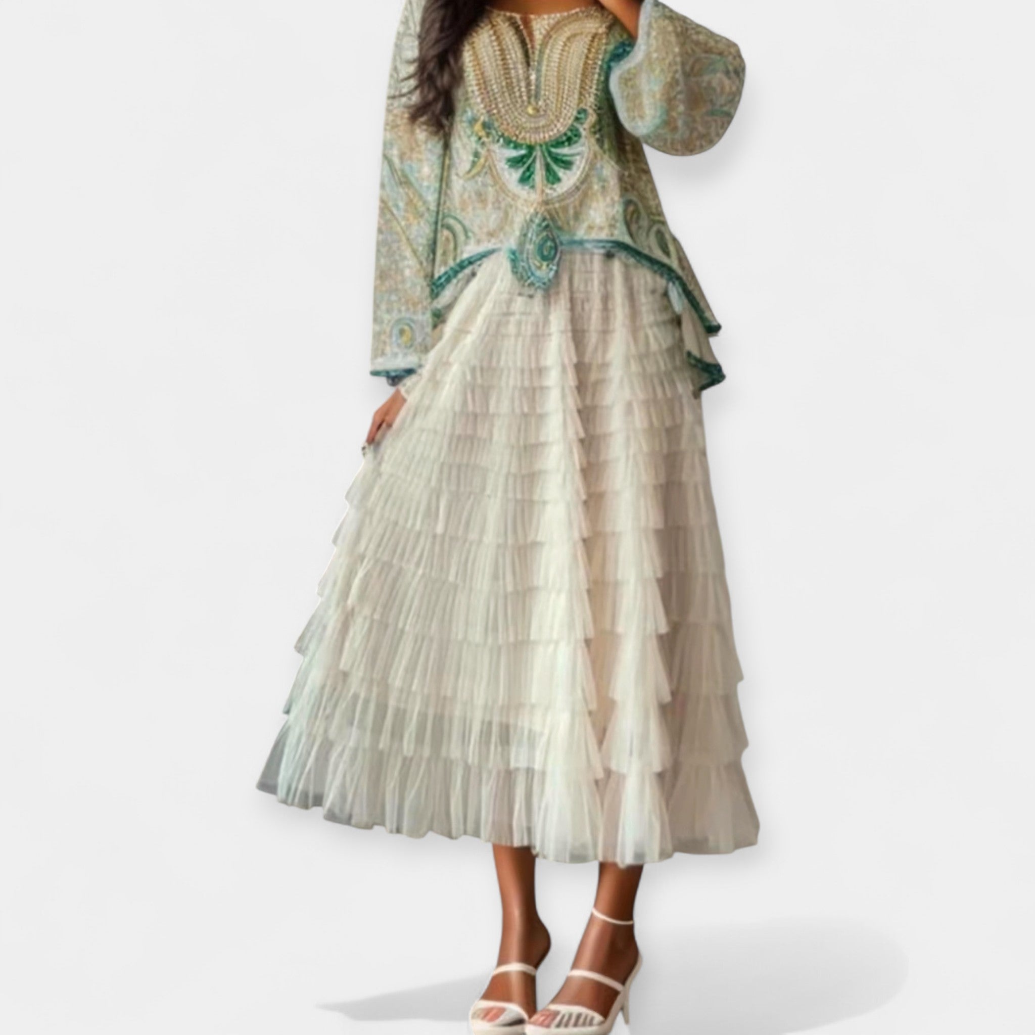 Sofistikeeritud seelik peene tüllidetailiga