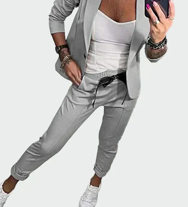 Elegantne ja mugav komplekt