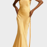Lucra - Maxi Kleid mit Rippdetails, Trägern und Offenem Rücken