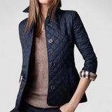 Ruth – Soe polsterdatud jakk