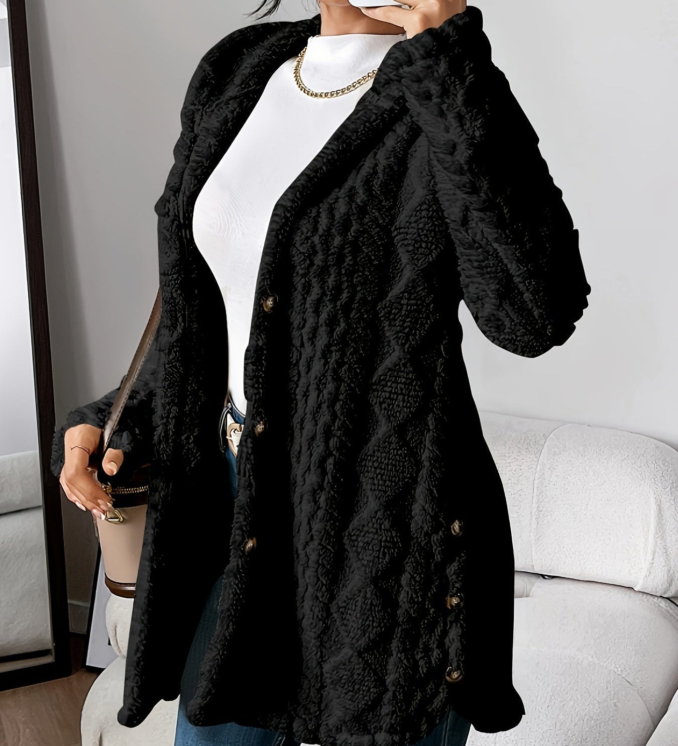 Sarahi™ | Kapuutsiga Karvane Mantel