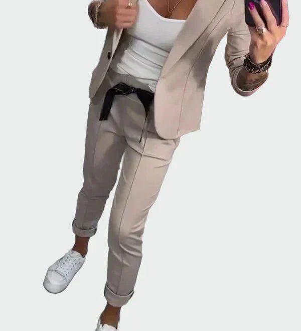 Elegantne ja mugav komplekt